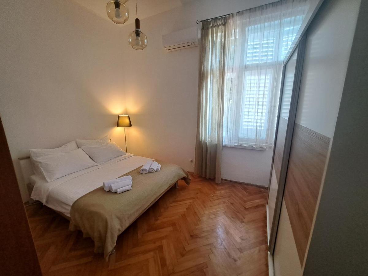 Appartement Lola Bivio à Rijeka Extérieur photo